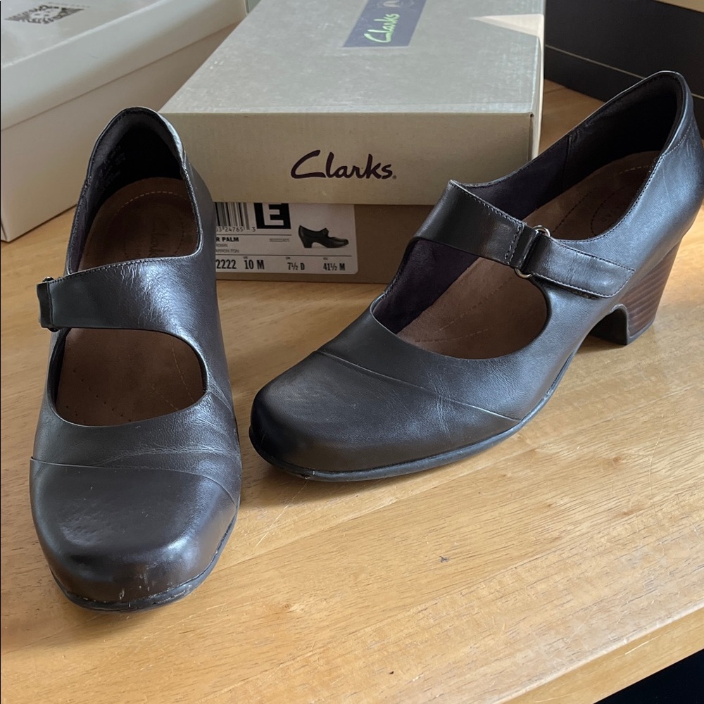 Clarks Women's Dark Brown Mary Jane Heels